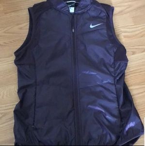 Nike vest